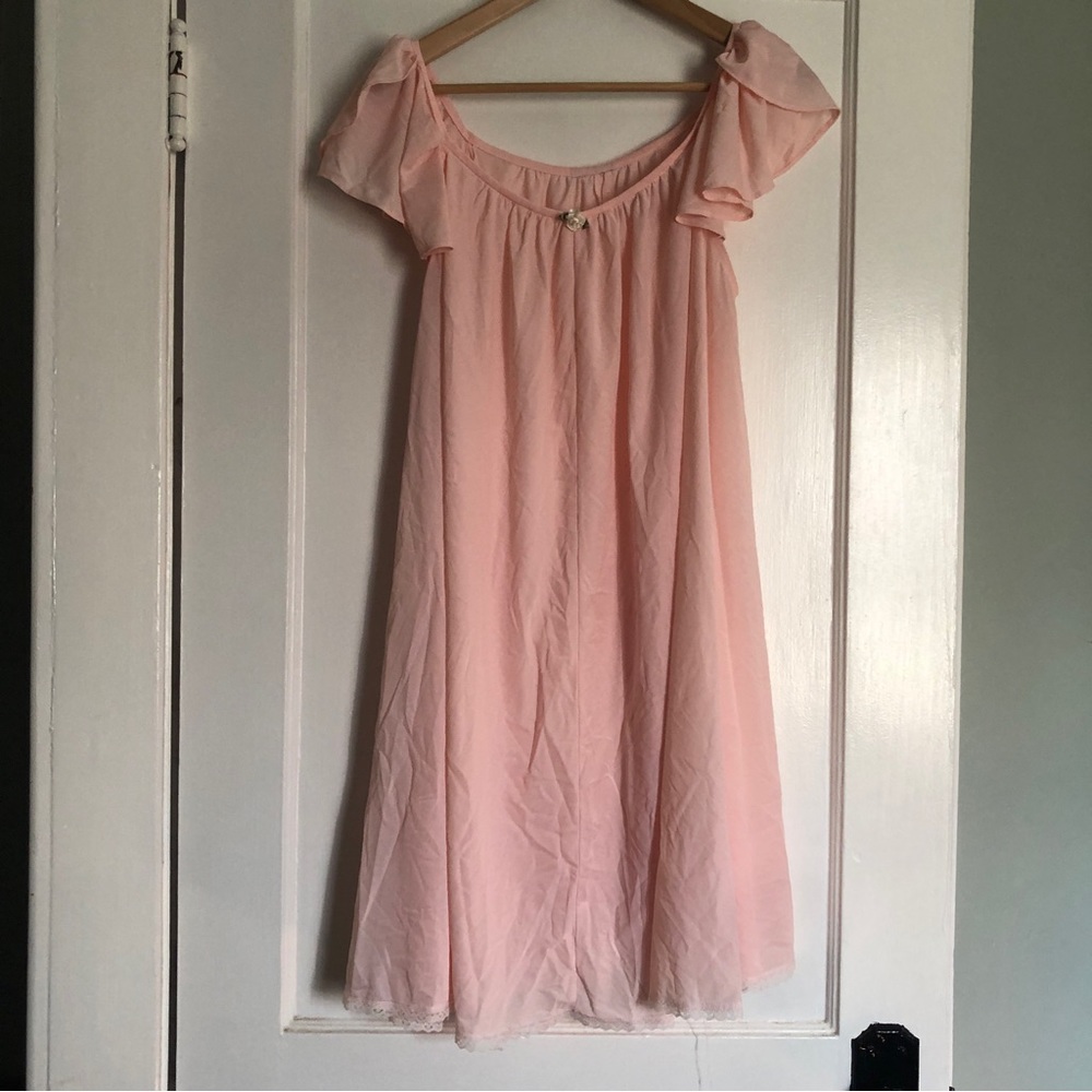 Lacy nightgown 🌸